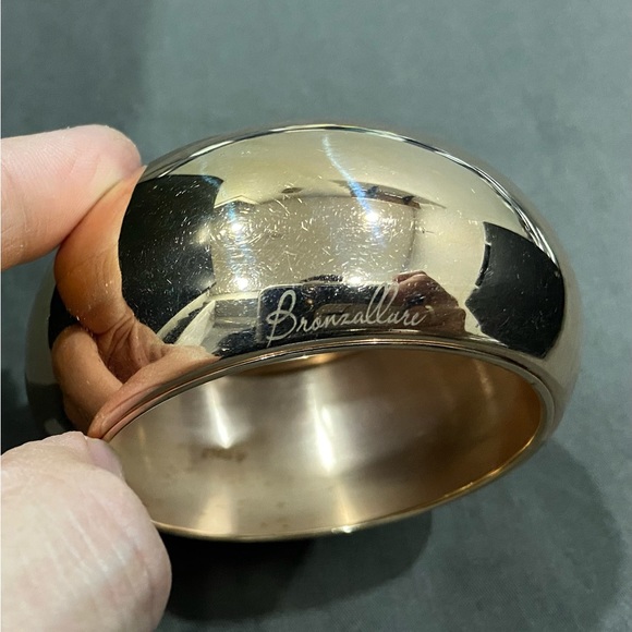 Bronzeallure Rose Gold Bangle - Picture 3 of 9